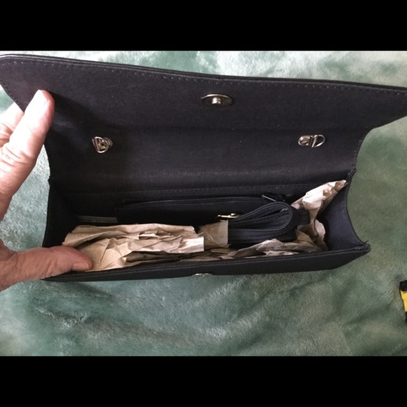 Accesorize with bag with Attachable straps. NWOT - Picture 3 of 8